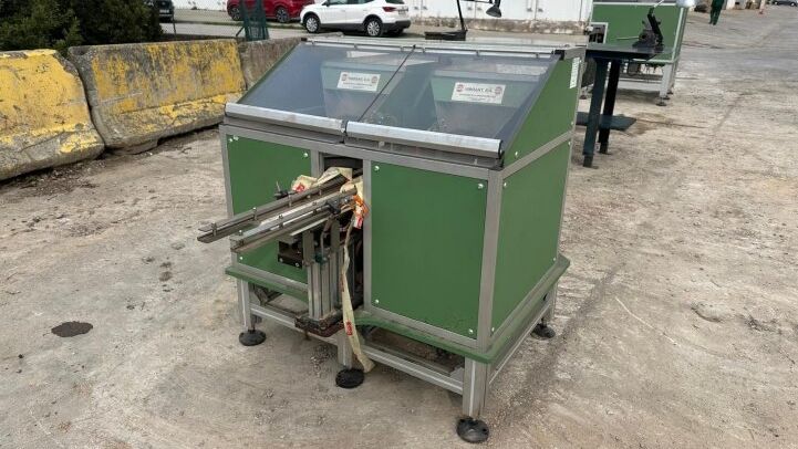 VIBRANT VIBRATORY FEEDER 2